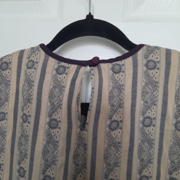 Michael Phillips Tunic - Picture 4 of 7